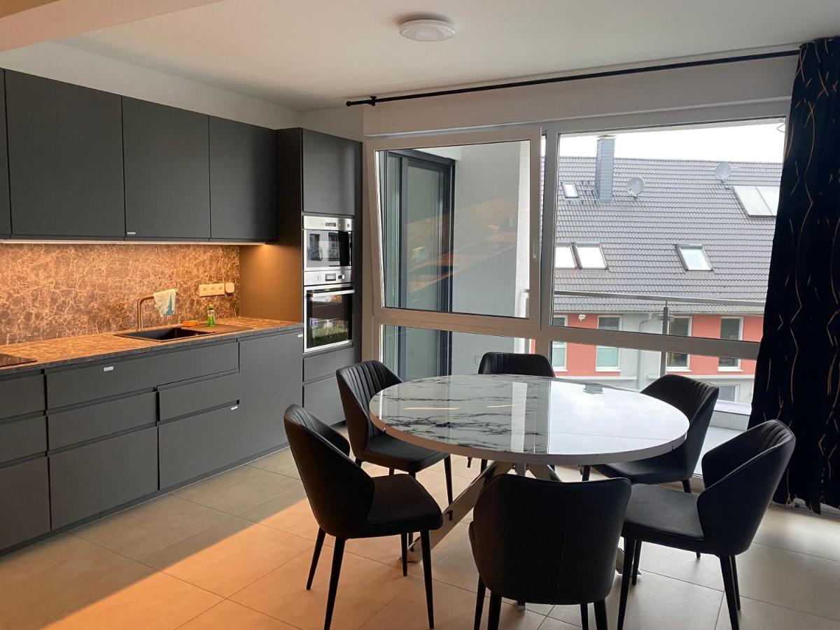 Valley Of Business Frankfurt-airport - Black Label Penthouse * Hofheim am Taunus